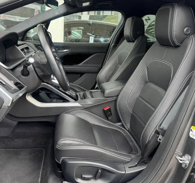 Jaguar I-Pace EV400 SE AWD