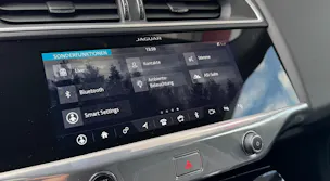 Jaguar I-Pace EV400 SE AWD