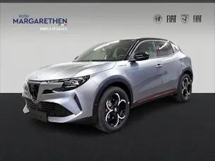 Alfa Romeo Junior 1.2 48V Hybrid Speciale