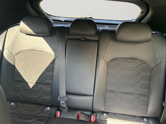 image du véhicule 7 image du véhicule 7