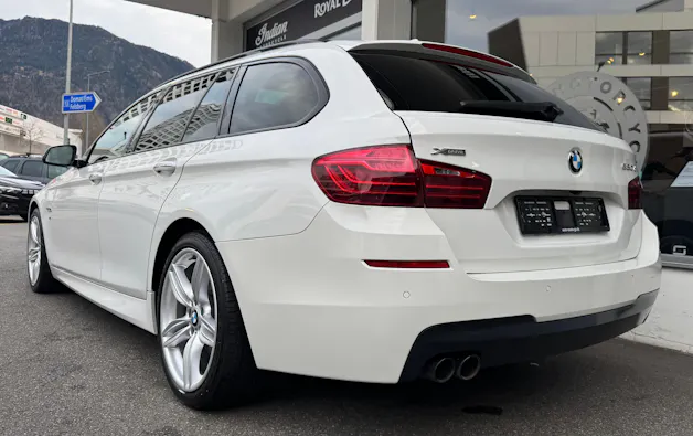 BMW 530d Touring xDrive M Sport Steptronic