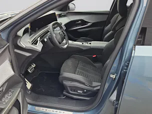 Peugeot 5008 NEW 210 73kWh GT