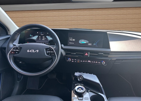 immagine del veicolo 5 immagine del veicolo 5