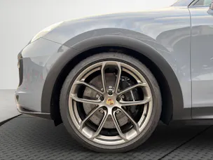 Porsche Cayenne Turbo GT