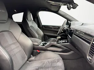 Porsche Cayenne Turbo GT