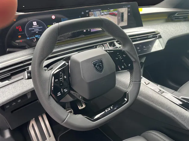 Peugeot 3008 NEW 73kWh GT
