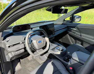 Subaru Solterra Luxury