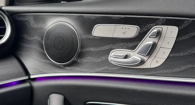 Mercedes-Benz E 400 Avantgarde 4Matic 9G-Tronic