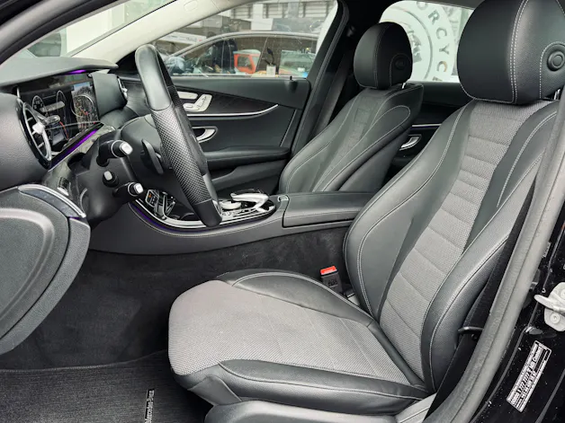 Mercedes-Benz E 400 Avantgarde 4Matic 9G-Tronic