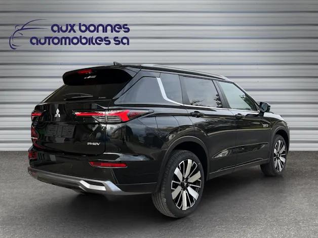 Mitsubishi Outlander 2.4 PHEV Intense 4WD Automatic