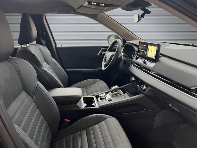 Mitsubishi Outlander 2.4 PHEV Intense 4WD Automatic