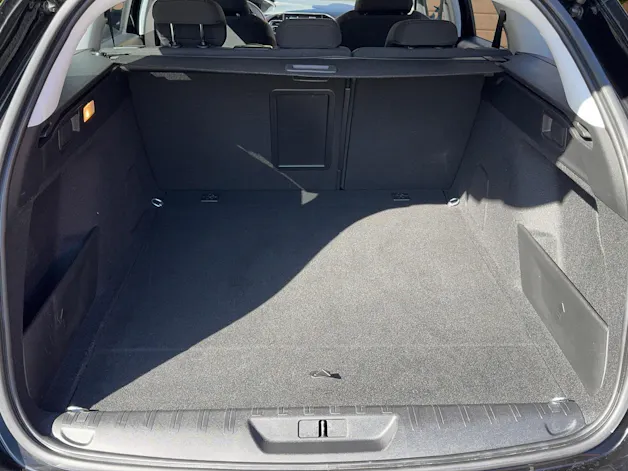 Peugeot 308 SW 1.2 PT All.P. EAT8