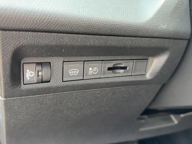 Peugeot 308 NEW e Allure 54kWh