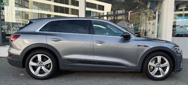 Audi e-tron 50 quattro