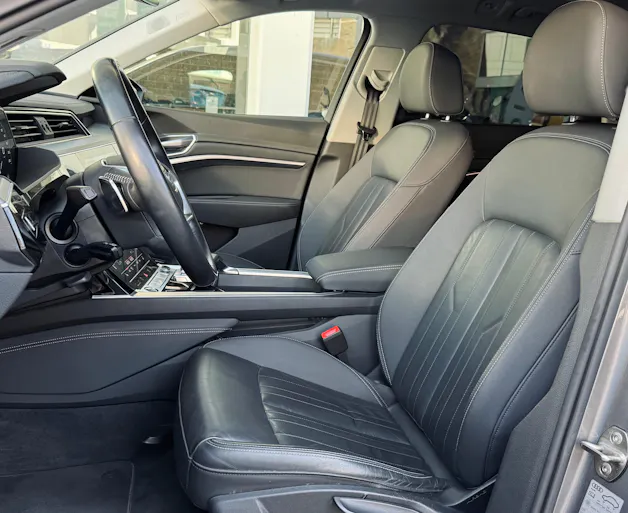 Audi e-tron 50 quattro