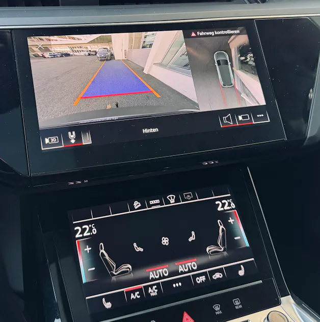 Audi e-tron 50 quattro