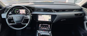 Audi e-tron 50 quattro