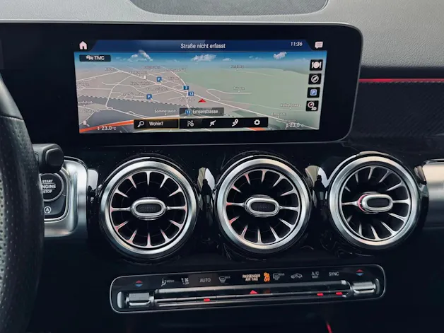 Mercedes-Benz GLB 250 4Matic AMG Line 8G-Tronic