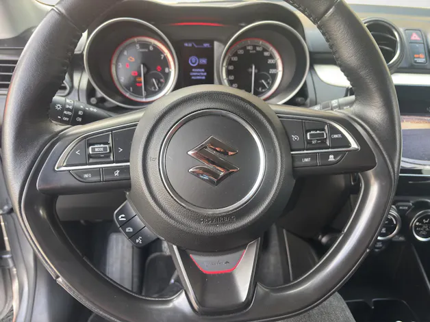 Suzuki Swift 1.2i 16V SHVS Piz Sulai Top Hybrid Allgri4x4