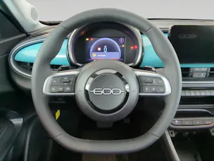 Fiat FIAT 600h MildHybrid Cult + Comfort + Winter + Style Paket