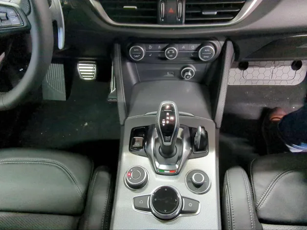 Alfa Romeo Stelvio 2.0 Veloce Q4 AT8
