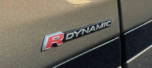 Land Rover Range Rover Velar R-Dynamic D 240 Sport Automatic