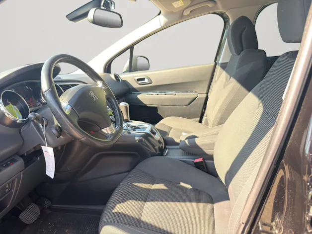Peugeot 5008 1.6 BlueHDi Allure