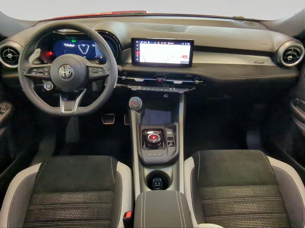 Alfa Romeo Tonale 1.3 Plug-in-Hybrid Q4 Sport Speciale Launch