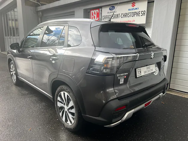 Suzuki S-Cross 1.5 Compact Top Hybrid