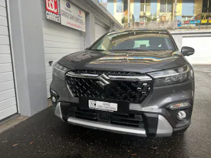 Suzuki S-Cross 1.5 Compact Top Hybrid