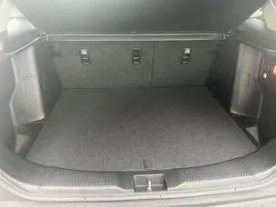 Suzuki S-Cross 1.5 Compact Top Hybrid