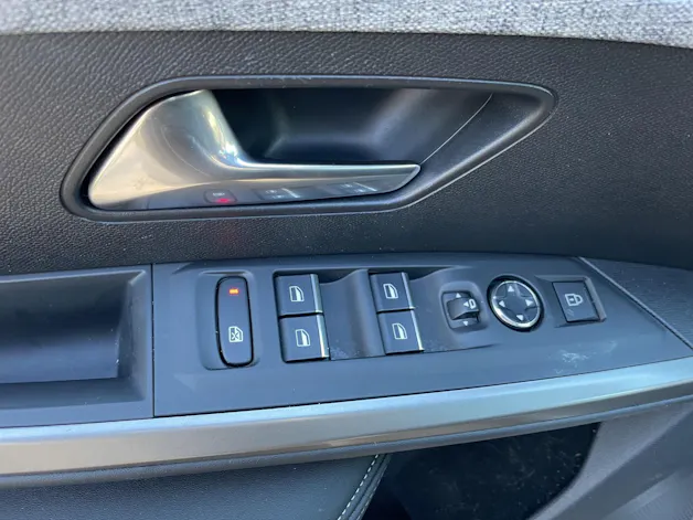 Peugeot 5008 145 e-DCS6 GT