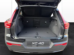 Volvo XC40 2.0 B4 MH Black Edition