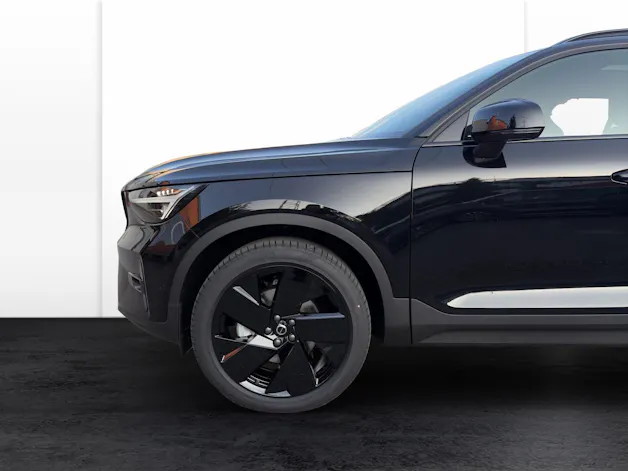 Volvo XC40 2.0 B4 MH Black Edition
