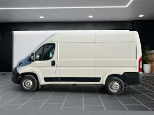 Peugeot Boxer 2.2 HDI 335 L2H2