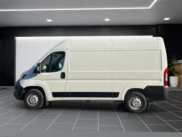 Peugeot Boxer 2.2 HDI 335 L2H2