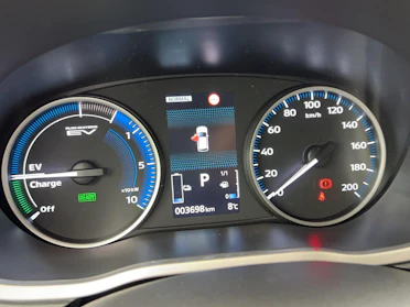 MITSUBISHI ECLIPSE CROSS 13