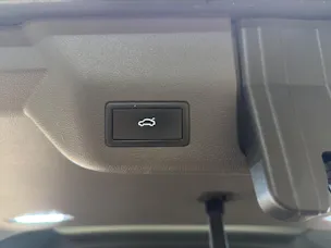 VW T7 Multivan kurz 1.4 eHybrid Life Edition D