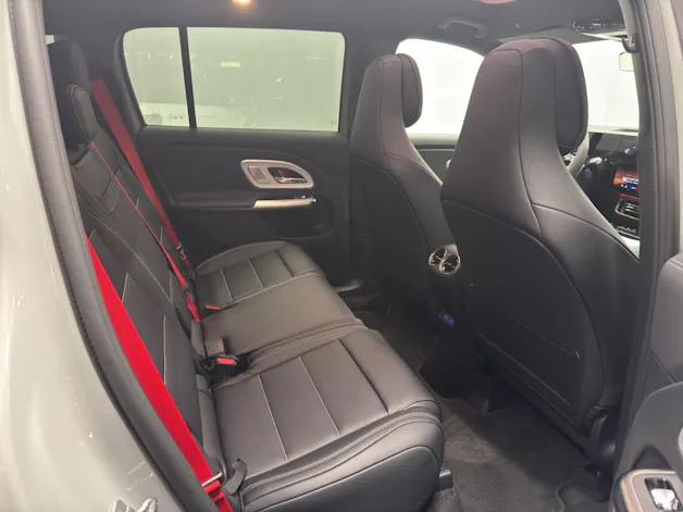 Mercedes-Benz GLB 350 AMG Line 4Matic EQ Technology