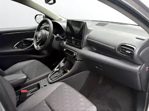 Toyota Yaris 1.5 VVT-i HSD Trend