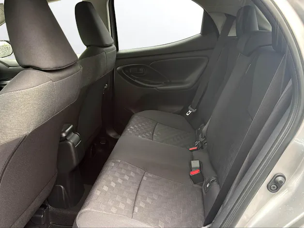 Toyota Yaris 1.5 VVT-i HSD Trend