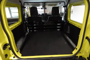 Suzuki Jimny Country 1.5 Compact+
