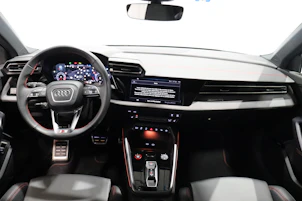 Fahrzeugbild AUDI S3 Sportback 2.0 TFSI quattro S-Tronic