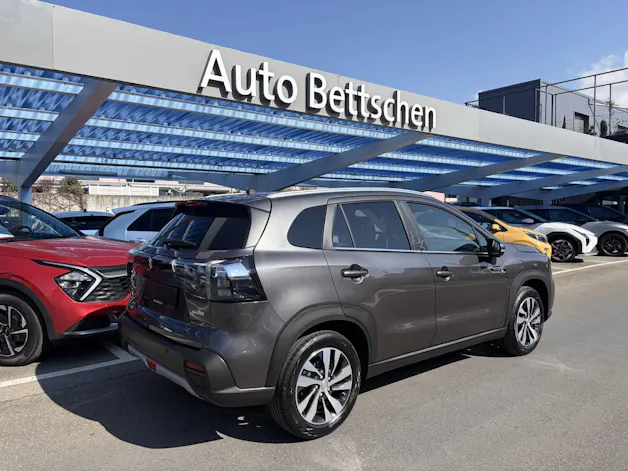 Suzuki S-Cross 1.4 T Sakura Top Hybrid 4x4