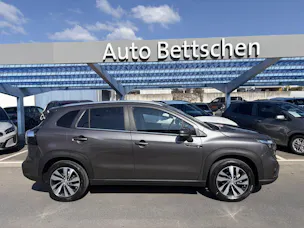 Suzuki S-Cross 1.4 T Sakura Top Hybrid 4x4