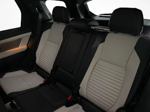 Fahrzeugbild LAND ROVER Discovery Sport 1.5 T 270e Metropolitan