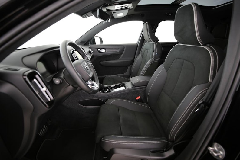 image du véhicule VOLVO EX40