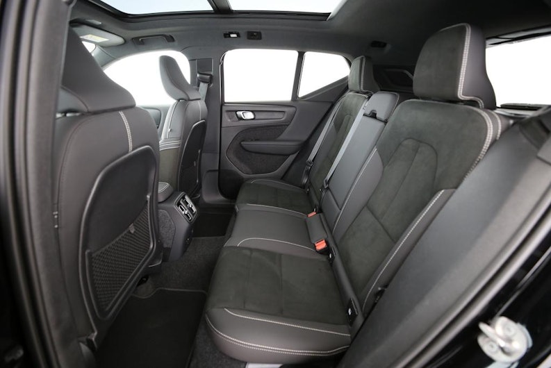 image du véhicule VOLVO EX40