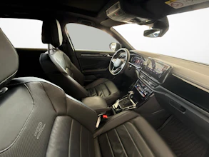 https://vehicle.imgix.net/4229266/161dba99-abb9-403c-a48d-34e27e548c17.jpg