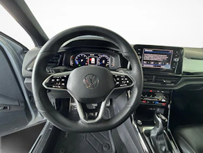 https://vehicle.imgix.net/4229266/c75a32b1-e74b-4745-8db7-1da6edc04a9d.jpg
